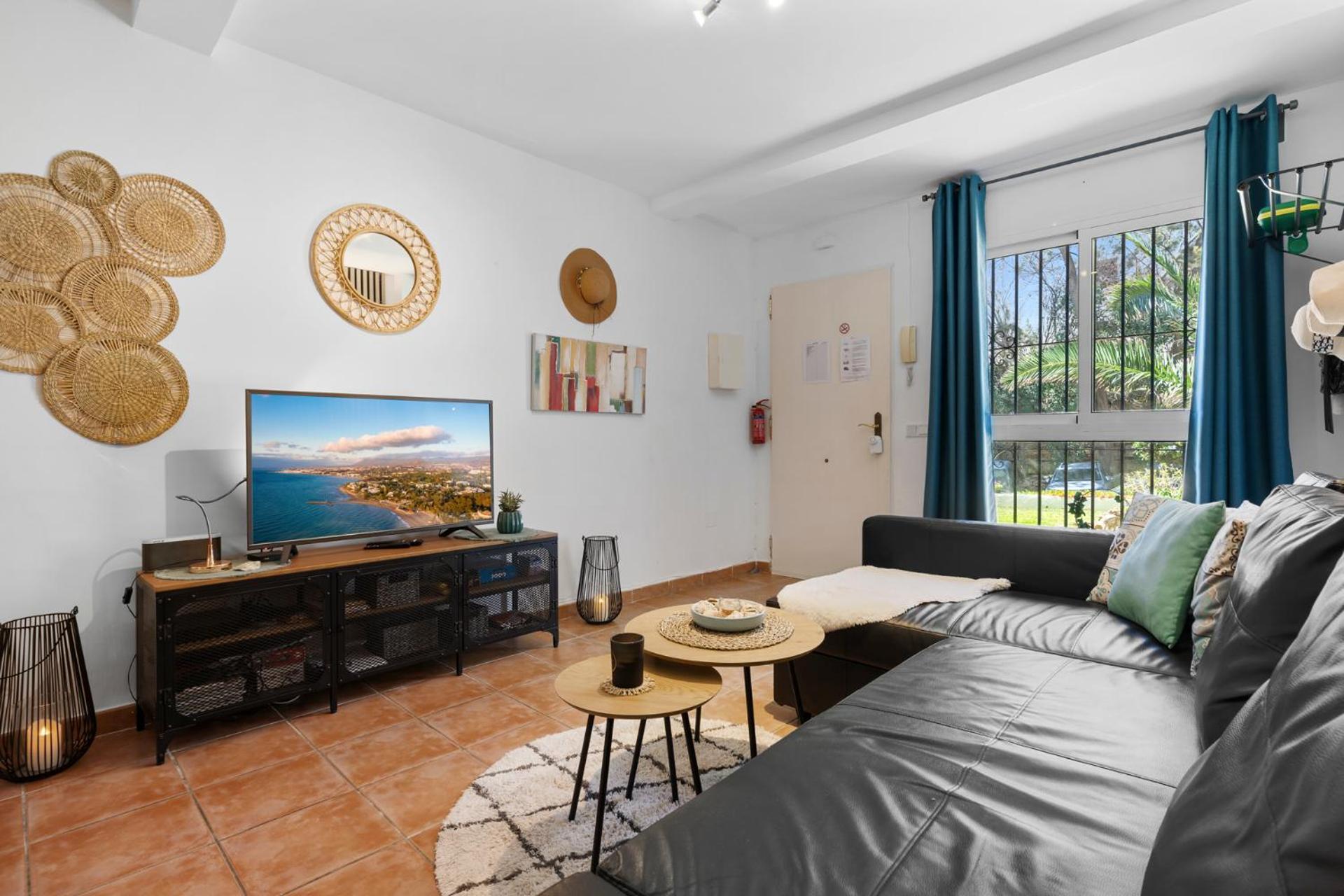 Beachfront Calahonda Apartment By Costarentals - Ref 89 Sitio de Calahonda Luaran gambar