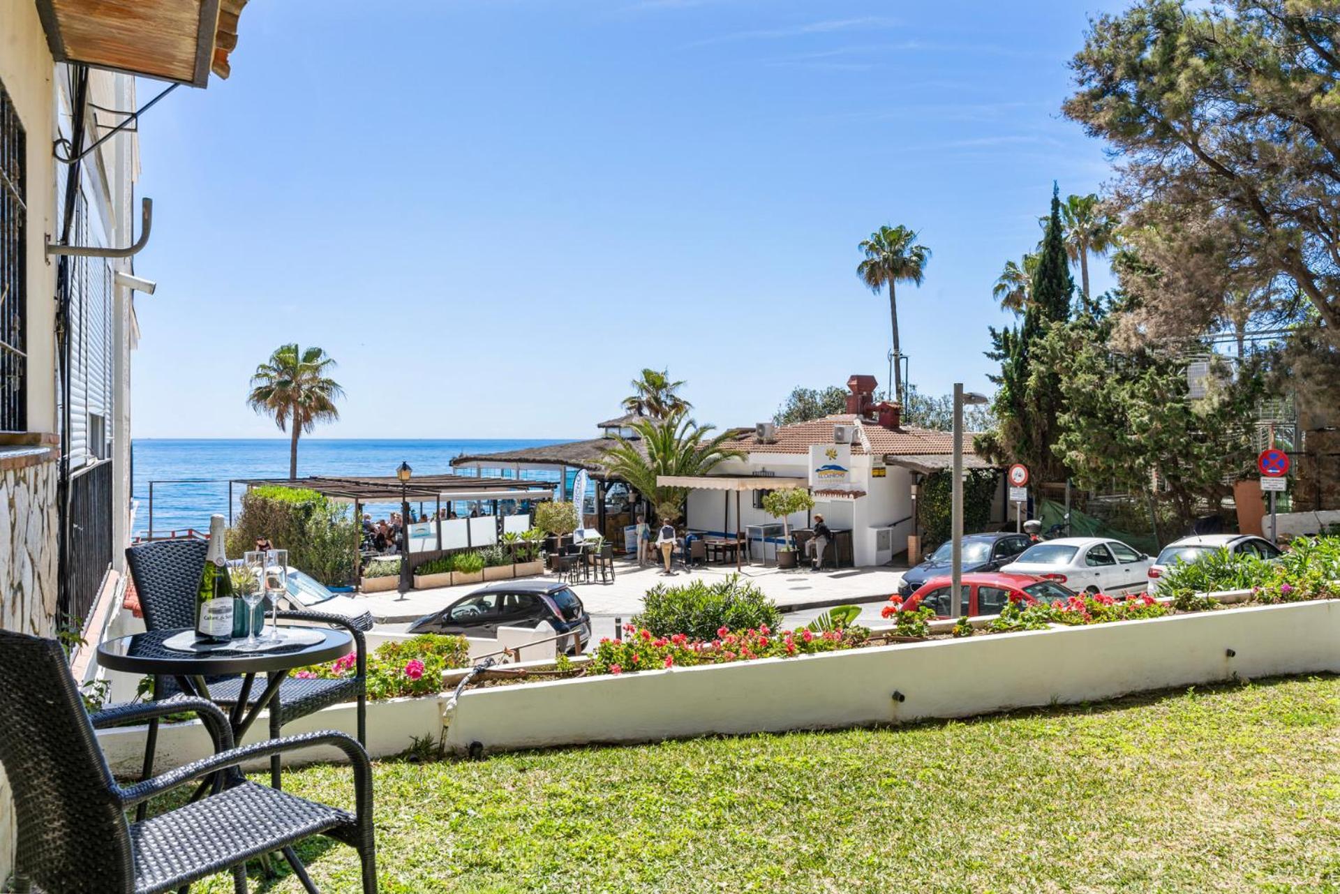 Beachfront Calahonda Apartment By Costarentals - Ref 89 Sitio de Calahonda Luaran gambar