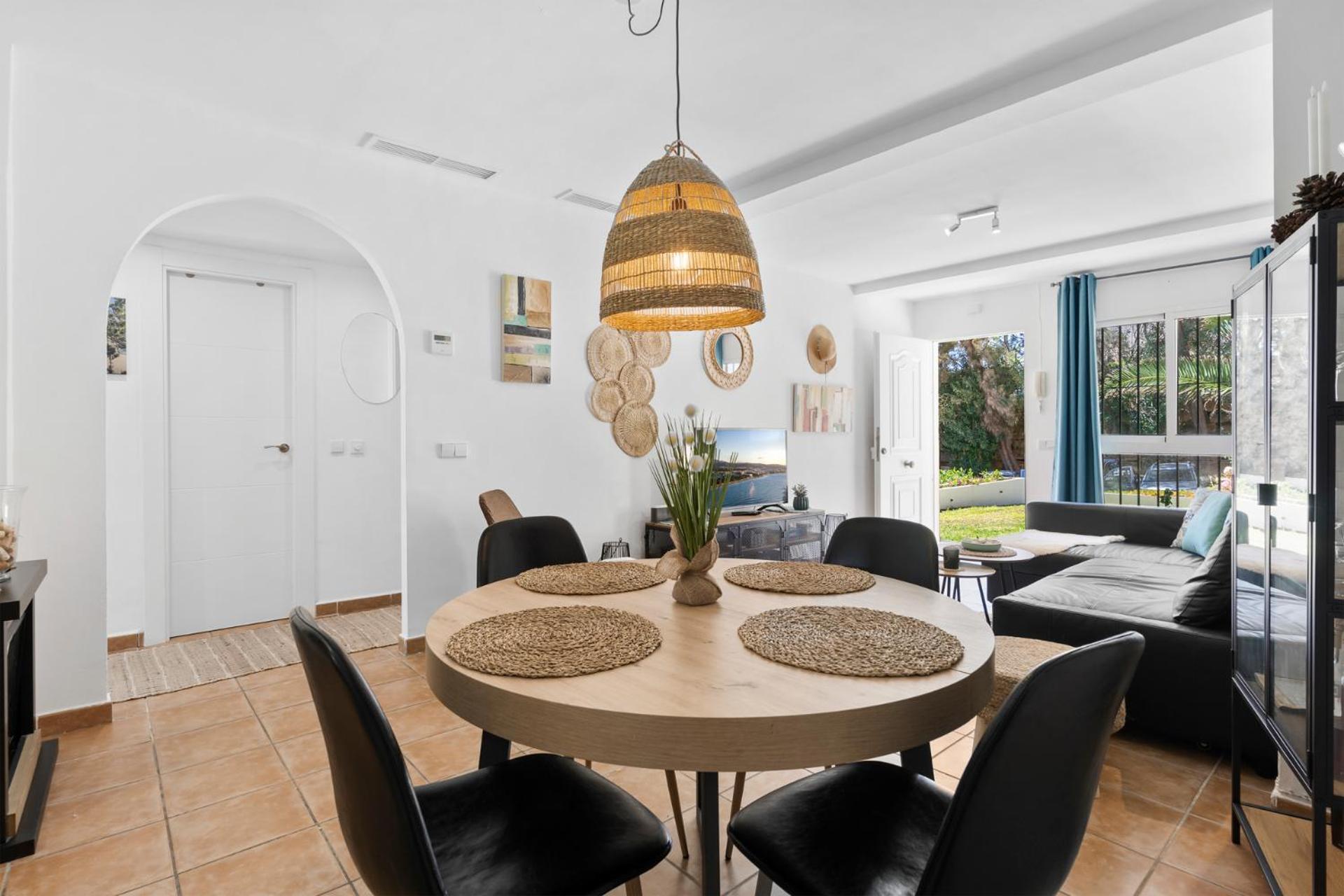 Beachfront Calahonda Apartment By Costarentals - Ref 89 Sitio de Calahonda Luaran gambar
